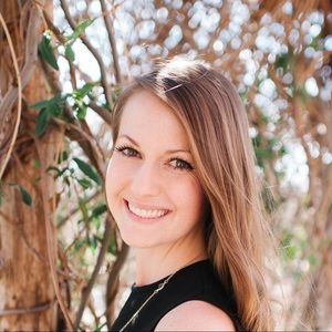 Meet your Posher, Robyn